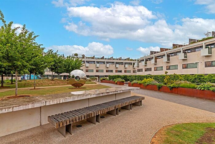 4 Bedroom Terraced House For Sale In Gabriel Square, St. Albans, AL1