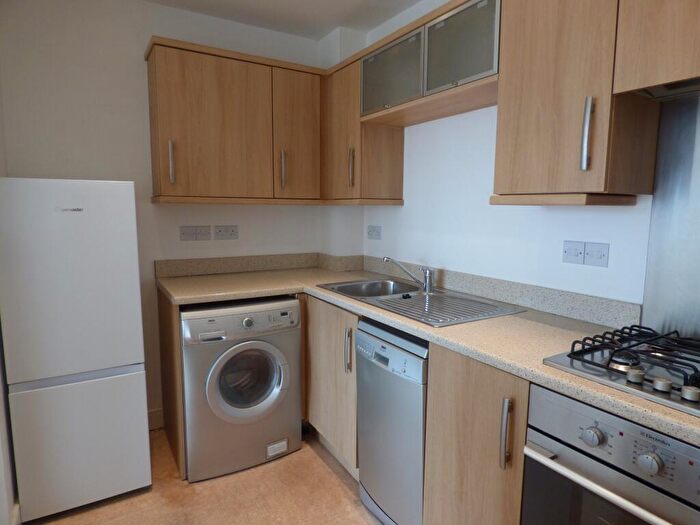 2 Bedroom Flat To Rent In Blyth House, Southchurch Road, Southend-on-Sea, SS1