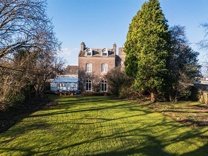 8 Bedroom Link Detached House For Sale In Silver Street, Kirkby Stephen, CA17