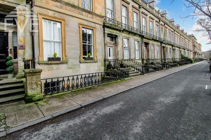 2 Bedroom Apartment To Rent In Ruskin Terrace, Glasgow, G12