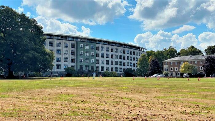 2 Bedroom Apartment To Rent In Britannic Park, Moseley, Birmingham, B13