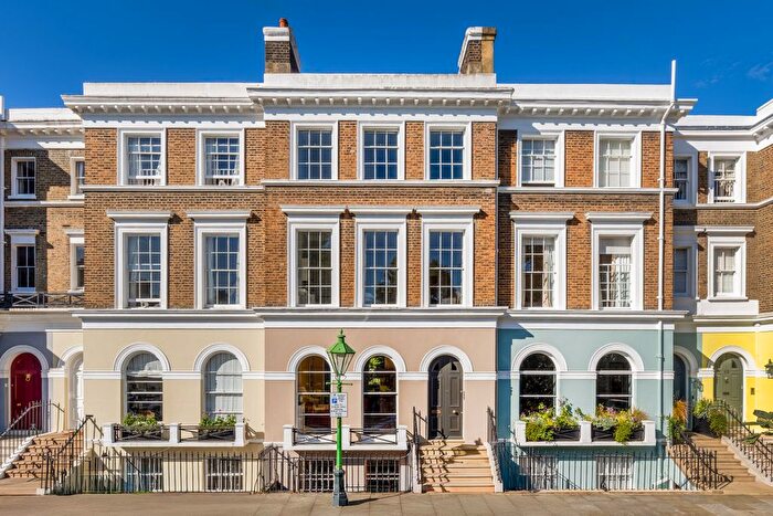 5 Bedroom Property For Sale In St James's Gardens, Notting Hill, London, United Kingdom, W11