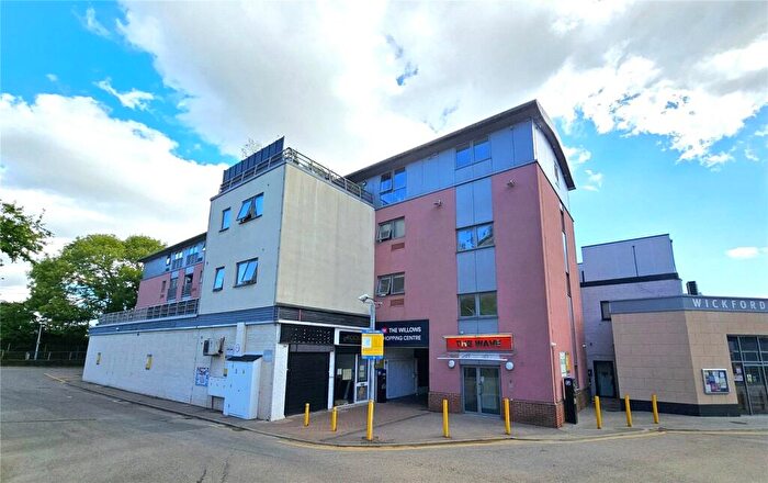 2 Bedroom Apartment To Rent In Market Avenue, Wickford, Essex, SS12