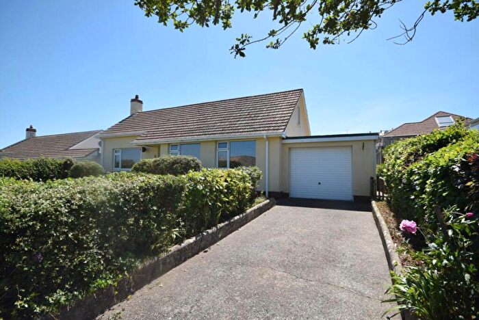 3 Bedroom Bungalow To Rent In Highfield, Northam, Bideford, EX39