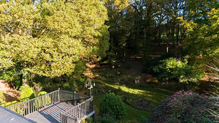 3 Bedroom Detached House For Sale In Lower Densome Wood, Woodgreen, Fordingbridge, SP6