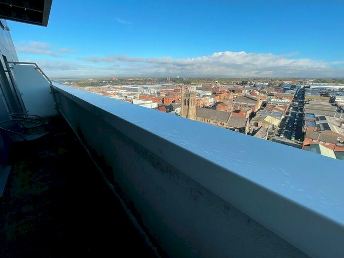 1 Bedroom Apartment To Rent In Britton House, Manchester, M4