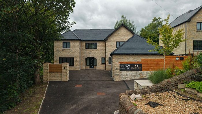 4 Bedroom Detached House For Sale In Highfield Park, Rossendale, BB4