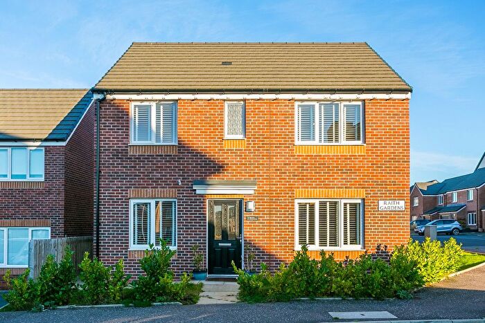 4 Bedroom Detached House For Sale In Raith Gardens, Edinburgh, EH16