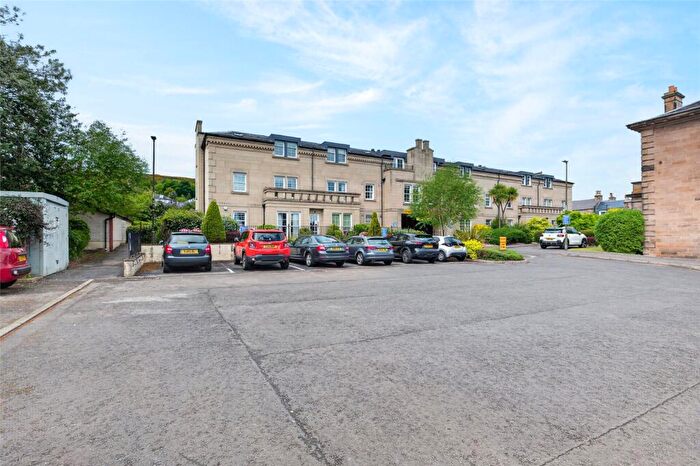 2 Bedroom Apartment For Sale In / Willowbrae Road, Duddingston, Edinburgh, EH8