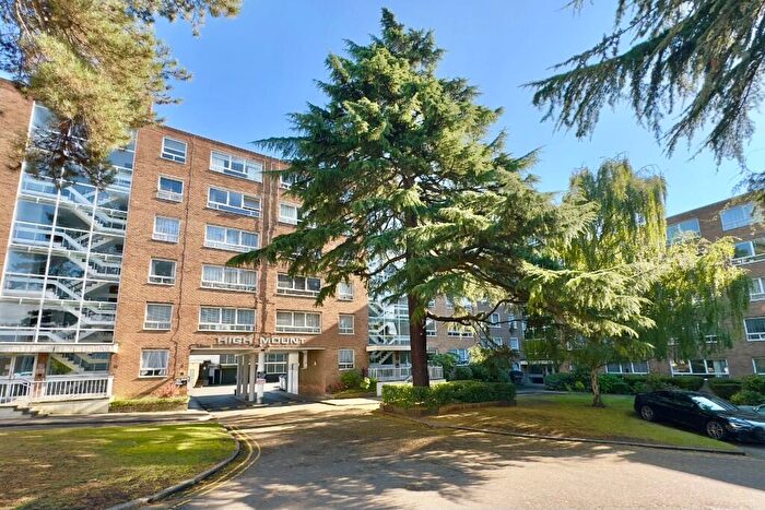 2 Bedroom Flat For Sale In High Mount, Station Road, London, NW4