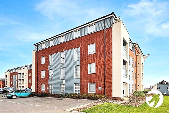 2 Bedroom Flat To Rent In Morris Drive, Belvedere, DA17