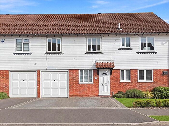 3 Bedroom Terraced House For Sale In Keats Square, South Woodham Ferrers, Chelmsford, Essex, CM3