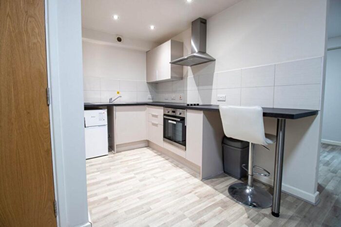 1 Bedroom Flat To Rent In Trinity Hall, Flat, LS6