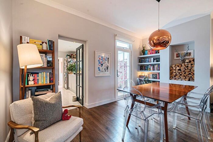 2 Bedroom Terraced House For Sale In Duke Street, Windsor, Berkshire, SL4