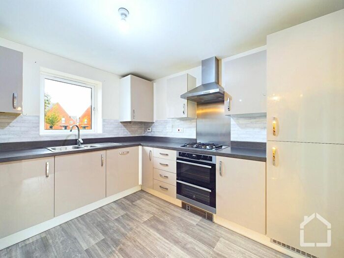 4 Bedroom Link Detached House To Rent In Heren Lane, Whitehouse, MK8