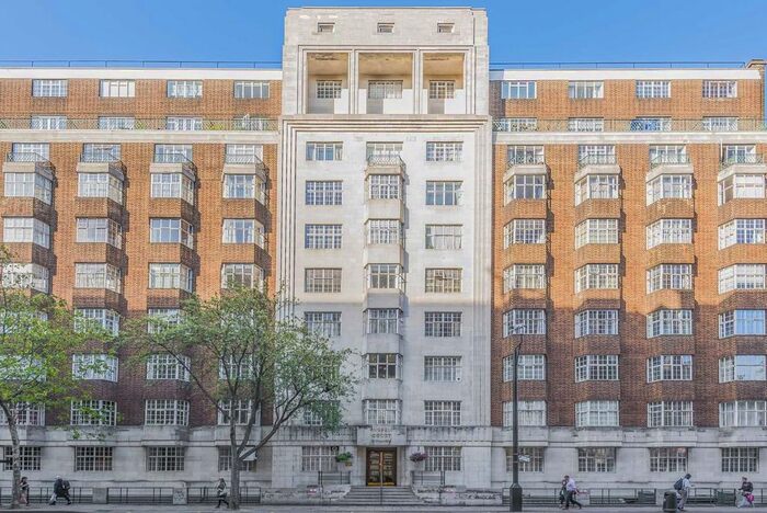 Studio To Rent In Woburn Place, London, WC1H