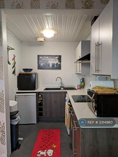 1 Bedroom Flat To Rent In Duke Street, Glasgow, G31