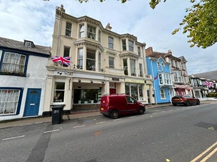 1 Bedroom Flat To Rent In Brunswick Place, Dawlish, Devon, EX7