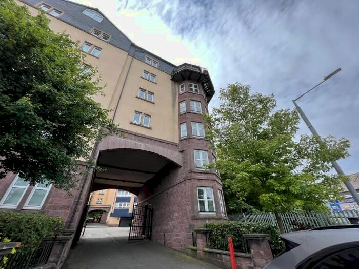 2 Bedroom Flat To Rent In Clarence Drive, Glasgow, G11