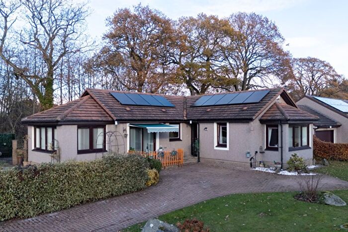 3 Bedroom Detached House For Sale In Colenhaugh, Scone, Stormontfield, PH2