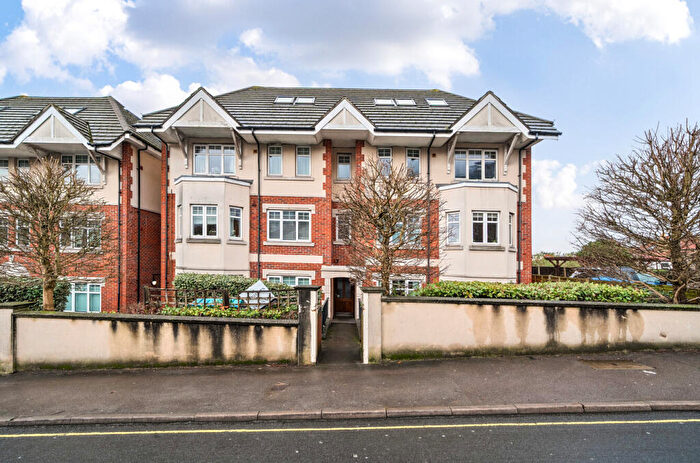 1 Bedroom Apartment For Sale In Cobbett Road, Southampton, Hampshire, SO18