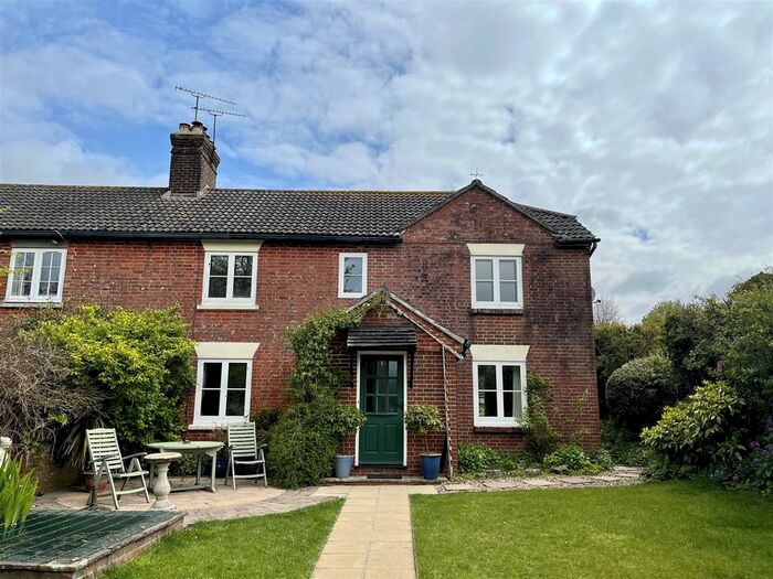 4 Bedroom Semi-Detached House To Rent In Handley Green, Sixpenny Handley, Salisbury, SP5
