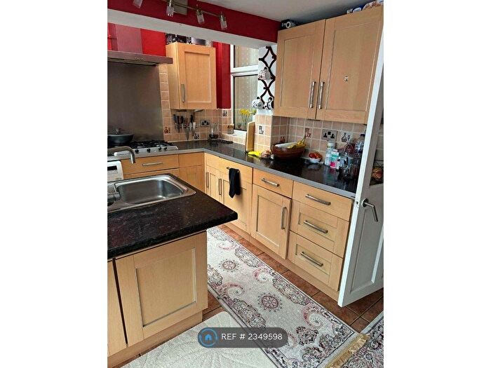 3 Bedroom Terraced House To Rent In Cross Lances Road, Hounslow, TW3