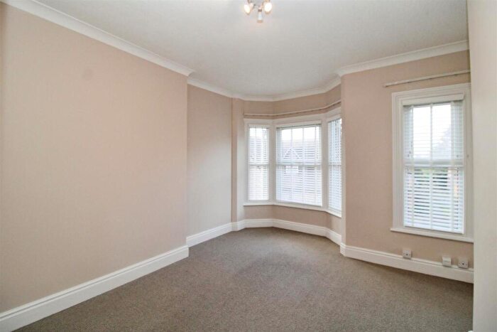 2 Bedroom Apartment To Rent In Temple Street, Rugby, CV21