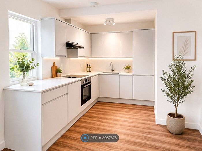1 Bedroom Flat To Rent In Easton Street, High Wycombe, HP11