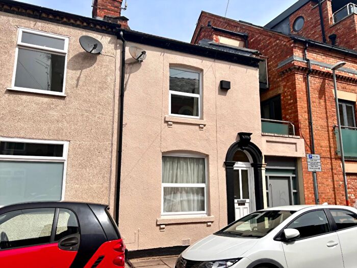 2 Bedroom Terraced House To Rent In Alcombe Road, The Mounts, Northampton, NN1
