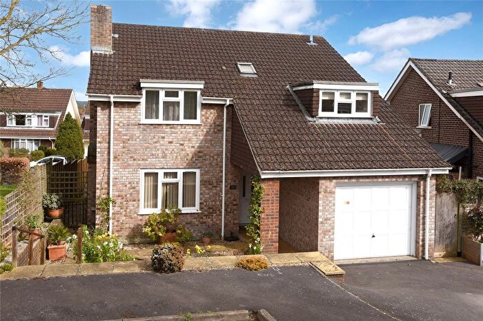 4 Bedroom Detached House For Sale In Haines Park, Taunton, Somerset, TA1