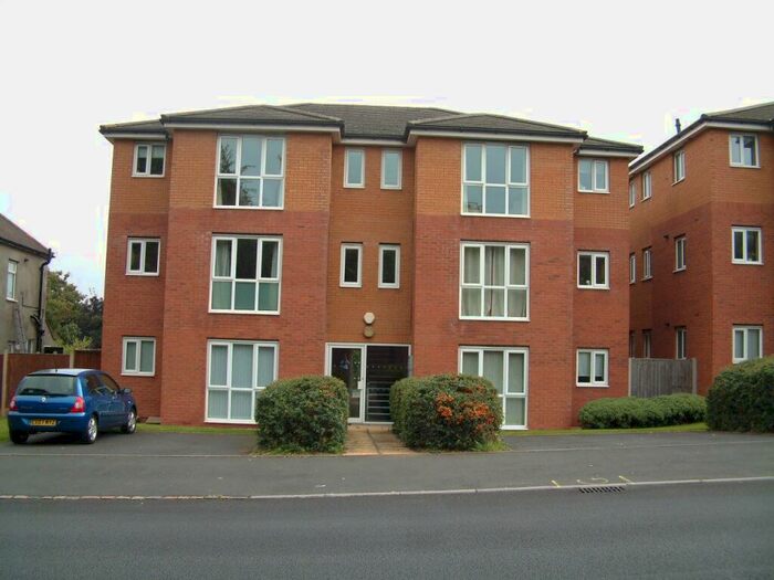 2 Bedroom Flat To Rent In Hayes Lane, Stourbridge, DY9