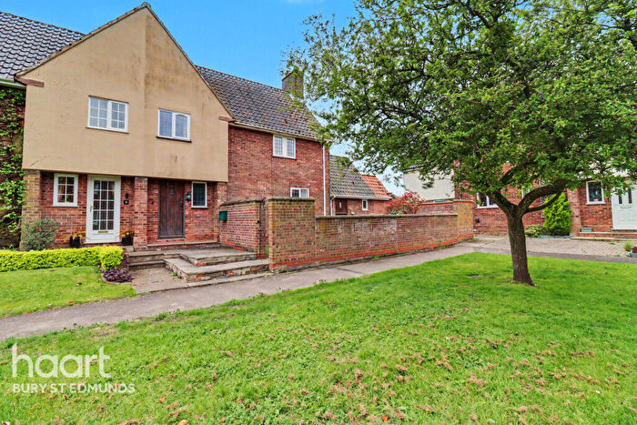 3 Bedroom Semi-Detached House For Sale In Church Close, Rede, Bury St Edmunds, IP29