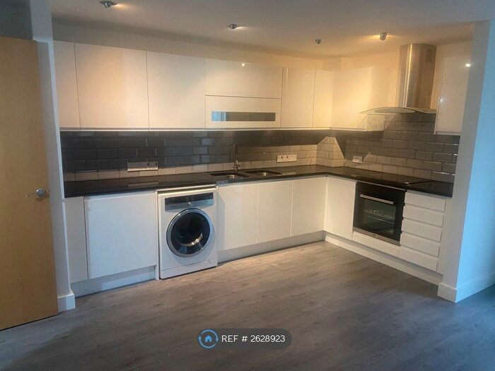 1 Bedroom Flat To Rent In London Road, Newcastle-Under-Lyme, ST5
