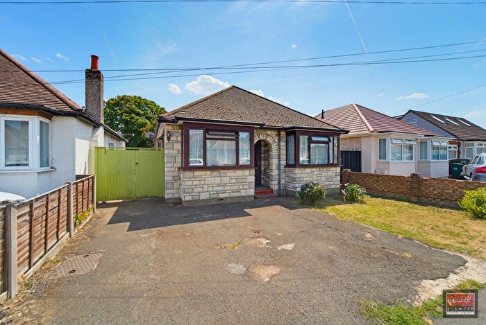 5 Bedroom Detached Bungalow For Sale In Kenilworth Road, Ashford, TW15