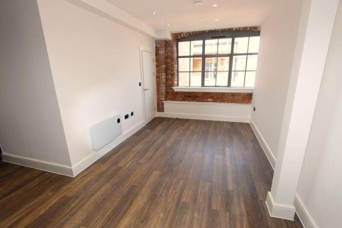 1 Bedroom Flat To Rent In St Michaels Road, Northampton, NN1