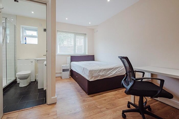 7 Bedroom Terraced House To Rent In Redshaw Close, Fallowfield, Manchester, M14