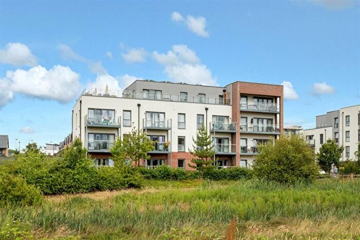 2 Bedroom Flat To Rent In Atlas Way, Milton Keynes, MK10