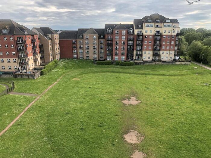 2 Bedroom Apartment To Rent In Britannia House, Palgrave Road, Bedford, MK42