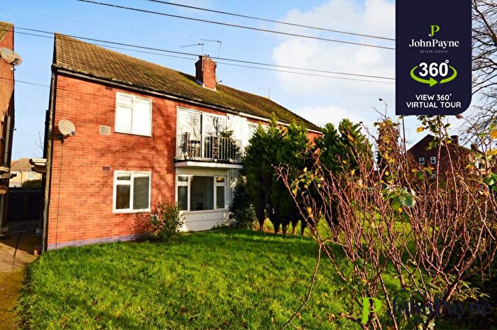 2 Bedroom Maisonette To Rent In Selsey Close, Stonehouse Estate, Coventry, West Midlands, CV3