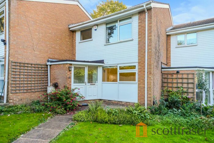 3 Bedroom Semi-Detached House To Rent In Beaumont Road, Headington, OX3