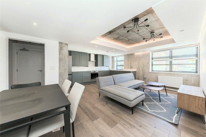 3 Bedroom Flat To Rent In Watson Studios, Elm Grove, Wimbledon, SW19