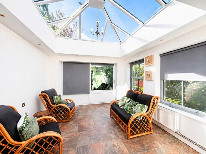 2 Bedroom House To Rent In Duxford Close, Llandaff, Cardiff, CF5