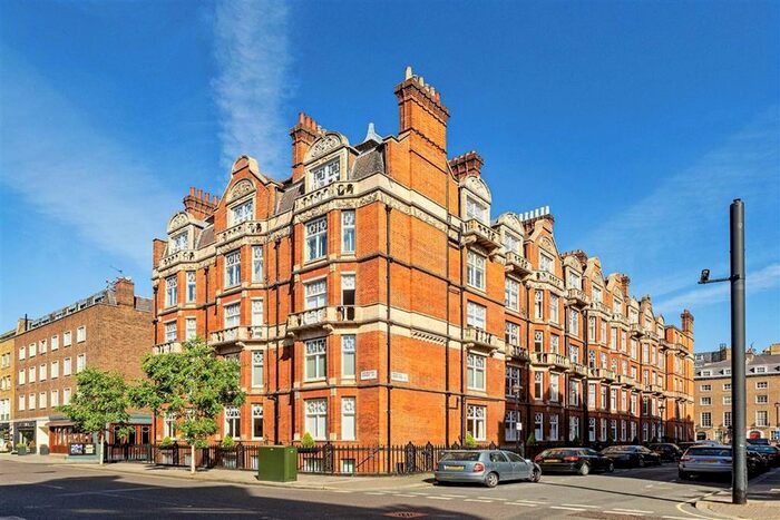 2 Bedroom Flat To Rent In Montagu Mansions, London, W1U