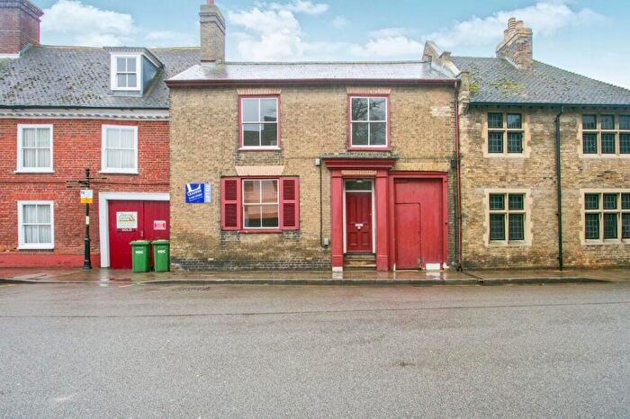 3 Bedroom House To Rent In The Broadway, St. Ives, PE27