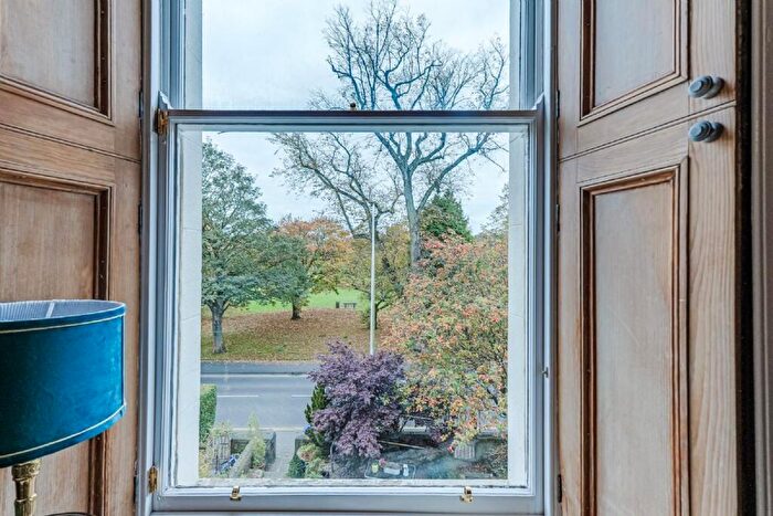 3 Bedroom Flat For Sale In , Marshall Place, Perth, PH2