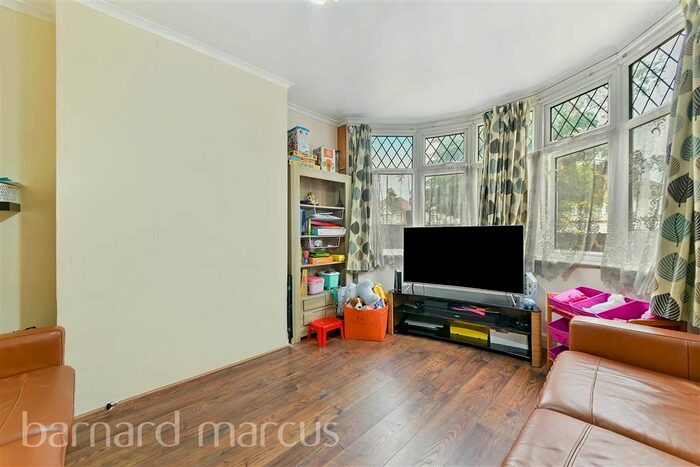 2 Bedroom Maisonette To Rent In Staines Road, Bedfont, Feltham, TW14
