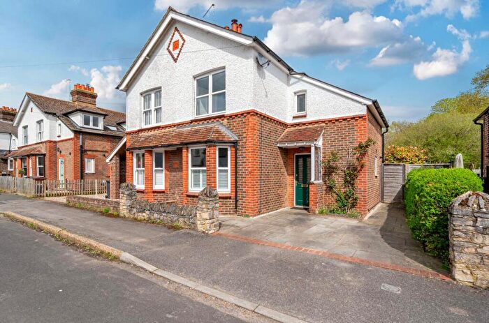 2 Bedroom Semi-Detached House For Sale In James Road, Peasmarsh, Guildford, GU3