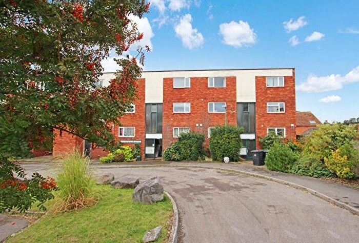 1 Bedroom Flat To Rent In Quantock Parade, North Petherton, Bridgwater, TA6