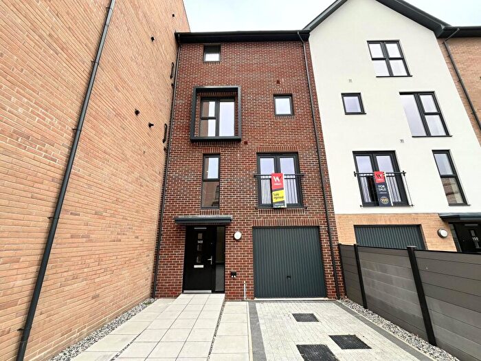 4 Bedroom Terraced House To Rent In Taw Wharf, Sticklepath, Barnstaple, Devon, EX31
